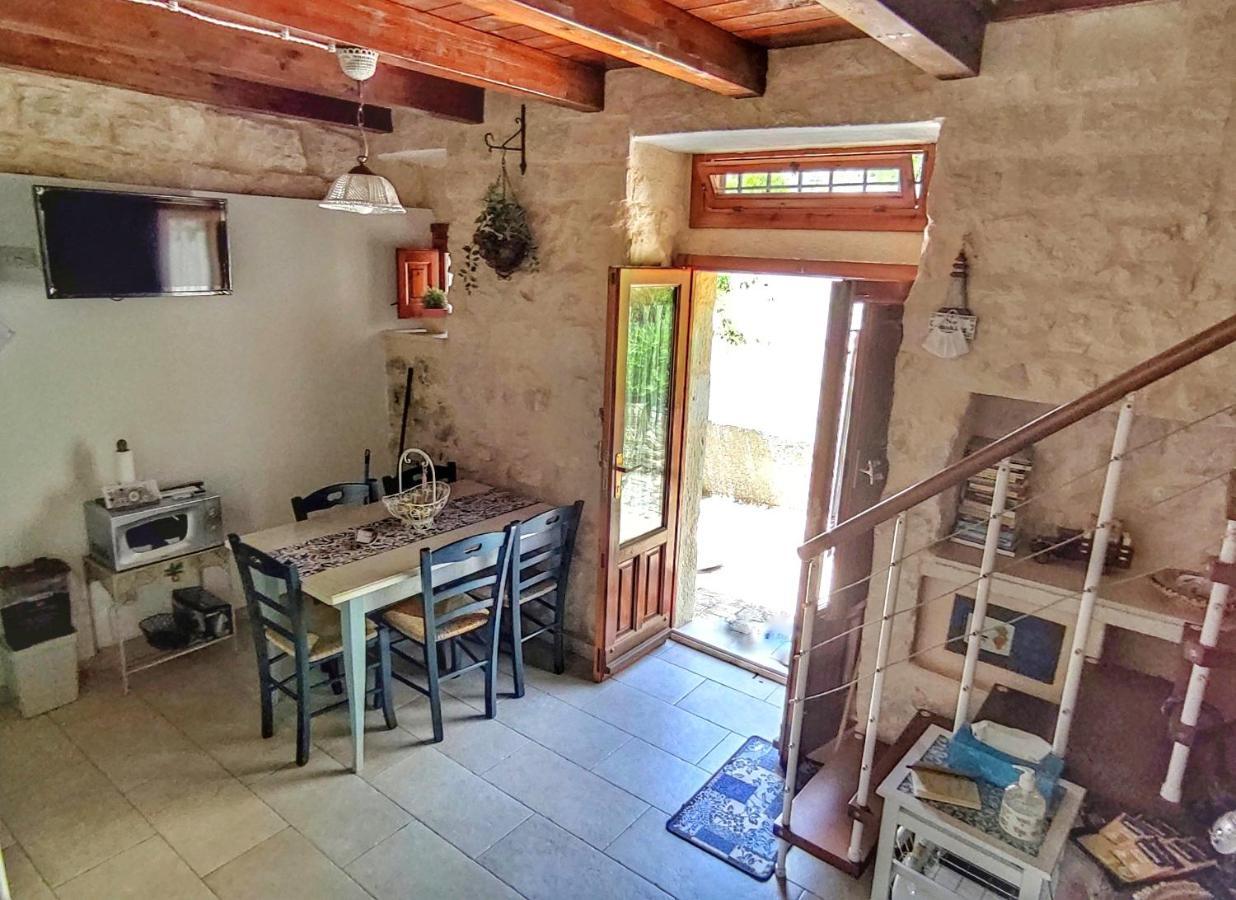 Lilibeth Houses - Charming & Lovely Views Шикли Экстерьер фото