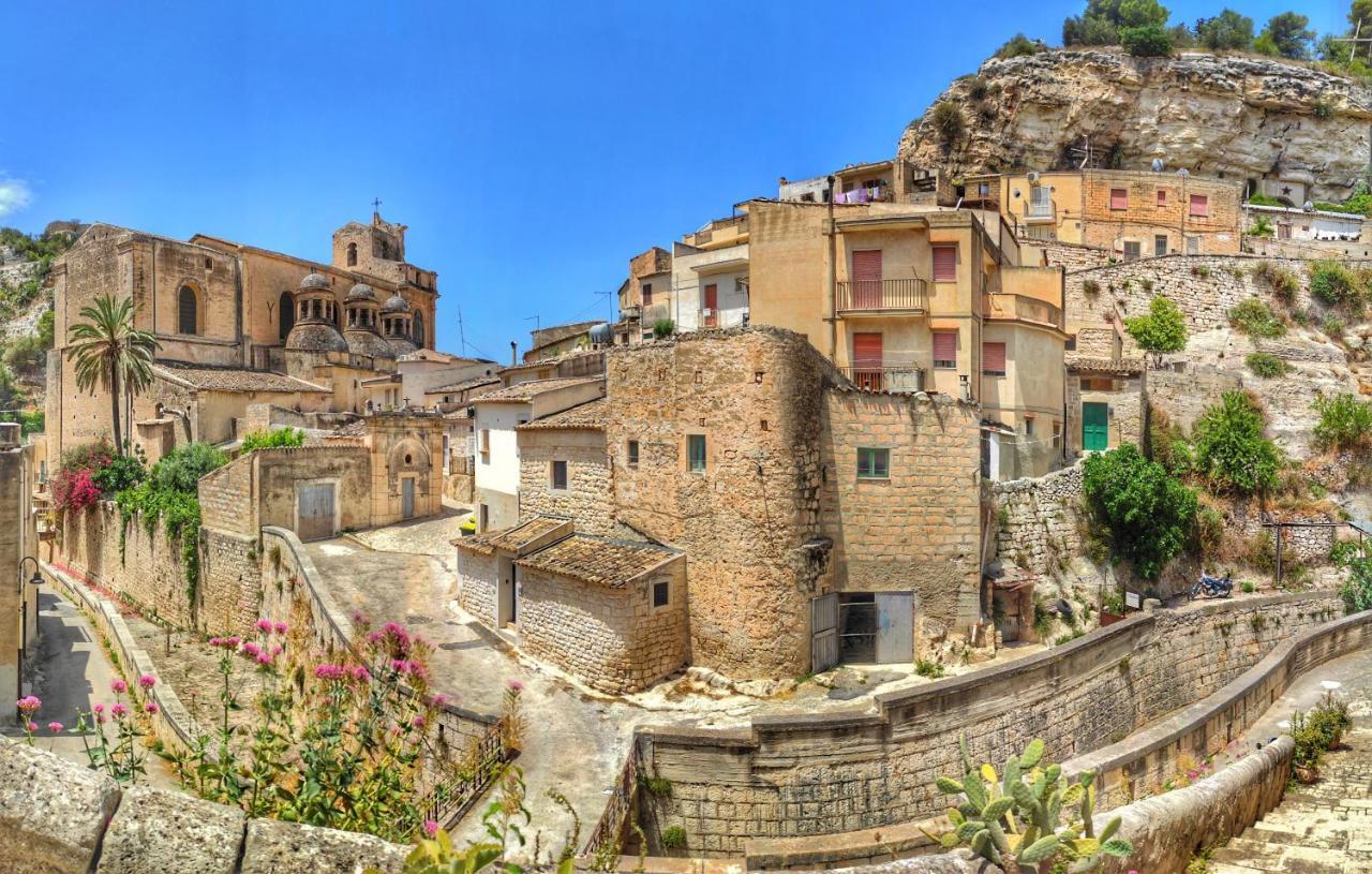 Lilibeth Houses - Charming & Lovely Views Шикли Экстерьер фото