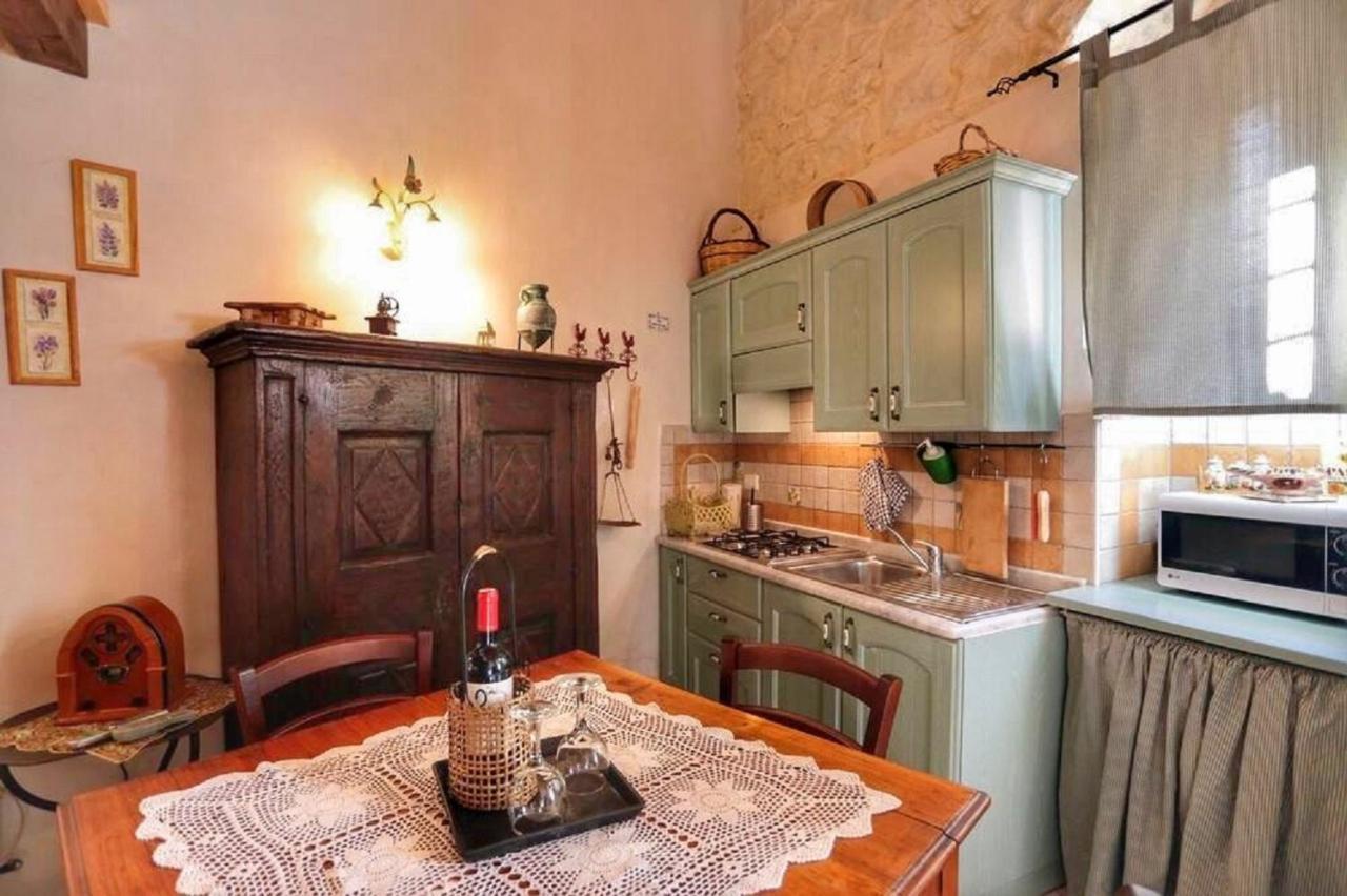 Lilibeth Houses - Charming & Lovely Views Шикли Экстерьер фото