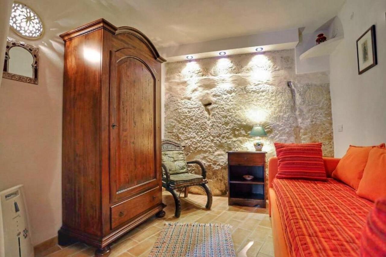 Lilibeth Houses - Charming & Lovely Views Шикли Экстерьер фото