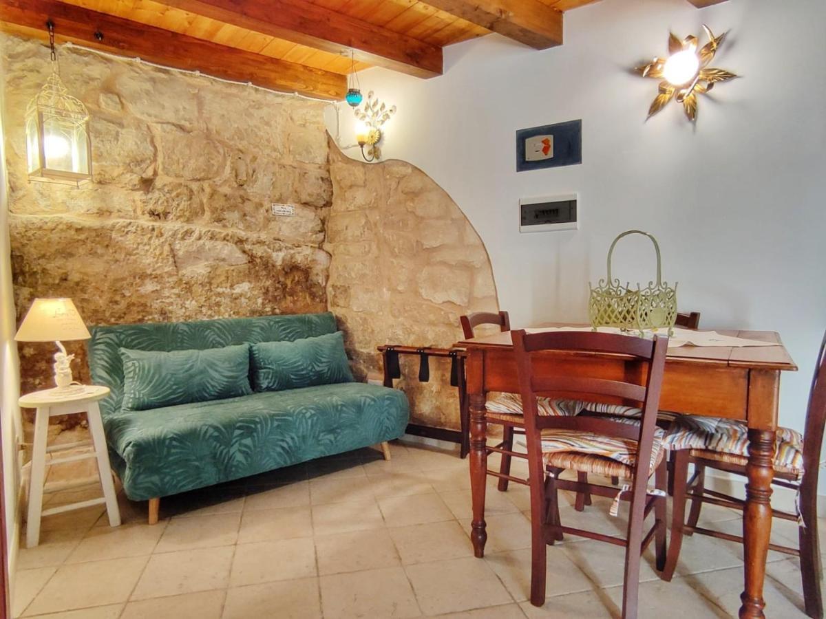 Lilibeth Houses - Charming & Lovely Views Шикли Экстерьер фото